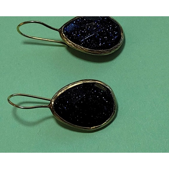 Vintage Gold Tone and Black Shimmer Earrings - Picture 10 of 10